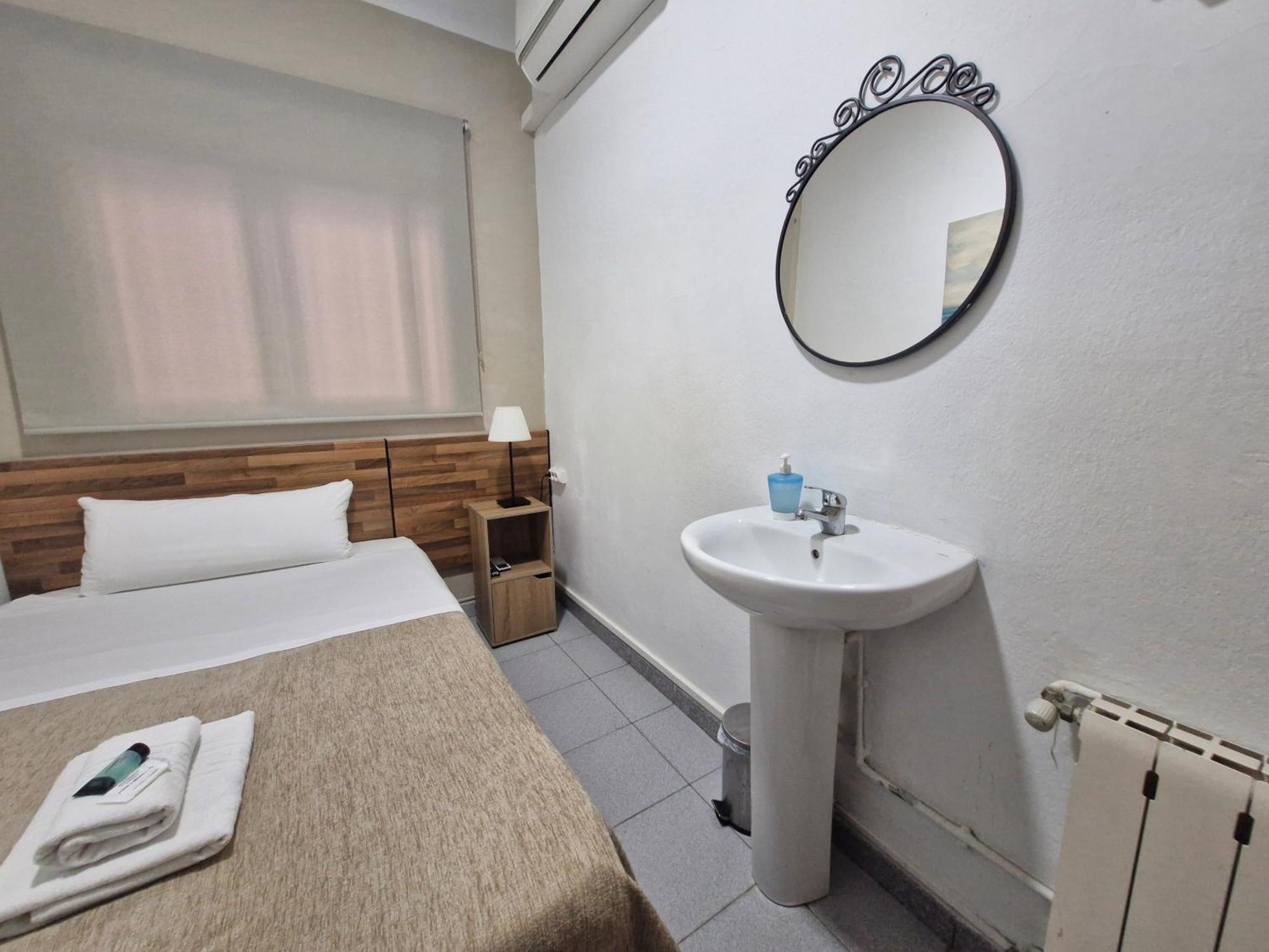 Hostal Elkano Barselona Dış mekan fotoğraf